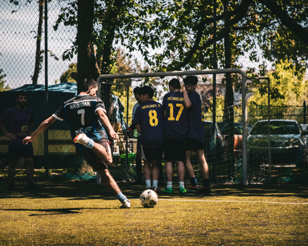 (2) Για Χ.Α.Τ (2) Για Χ.Α.Τ